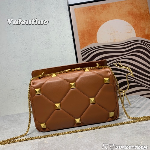 Replica Valentino AAA Quality Messenger Bags For Women #1057188 $108.00 USD for Wholesale