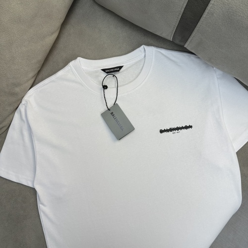 Replica Balenciaga T-Shirts Short Sleeved For Unisex #1057592 $40.00 USD for Wholesale