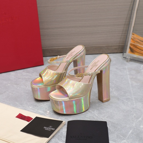 Valentino Sandal For Women #1057742