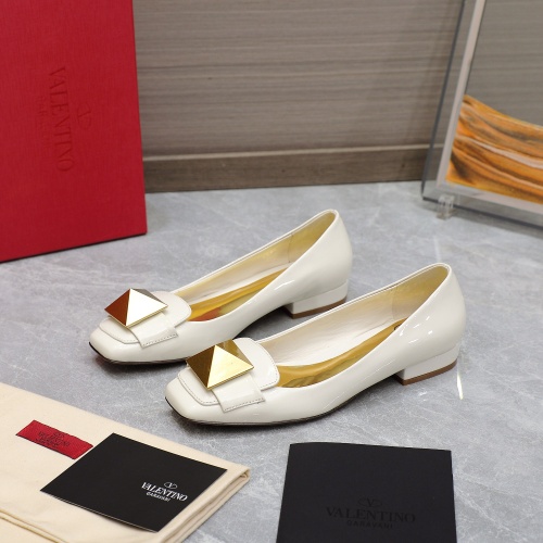Valentino Flat Shoes For Women #1057743