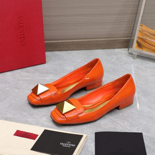 Valentino Flat Shoes For Women #1057747