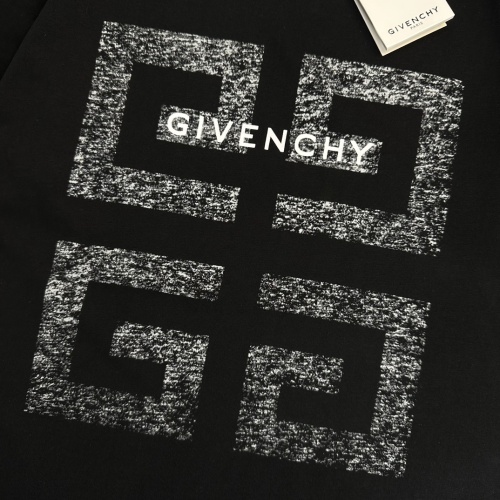 Replica Givenchy T-Shirts Short Sleeved For Unisex #1058078 $40.00 USD for Wholesale