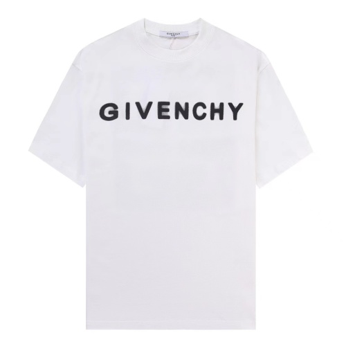 Replica Givenchy T-Shirts Short Sleeved For Unisex #1058084 $42.00 USD for Wholesale