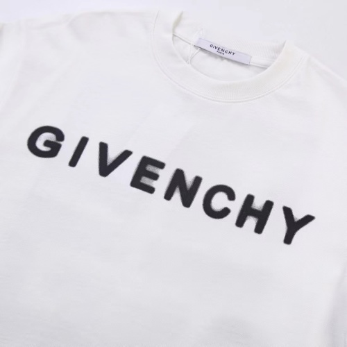 Replica Givenchy T-Shirts Short Sleeved For Unisex #1058084 $42.00 USD for Wholesale