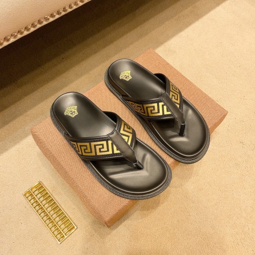 Versace Slippers For Men #1058464