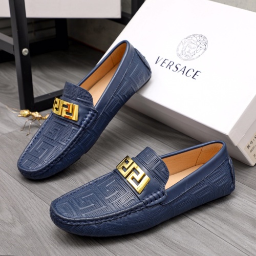 Versace Leather Shoes For Men #1058604