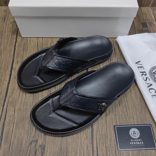 Versace Slippers For Men #1058759
