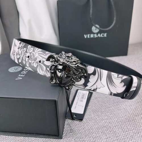Versace AAA Quality Belts For Men #1060137