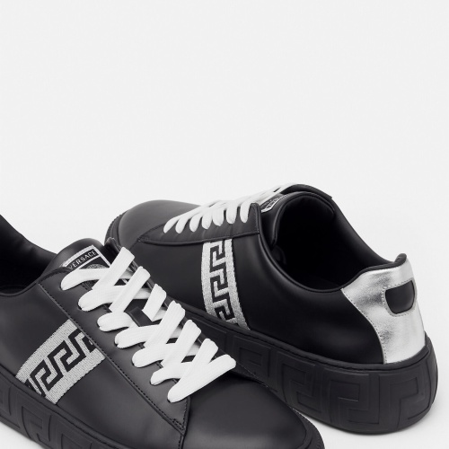Replica Versace Casual Shoes For Men #1060293 $72.00 USD for Wholesale