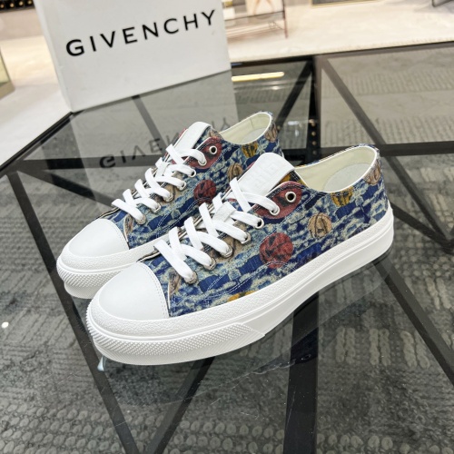 Givenchy Casual Shoes For Men #1061210