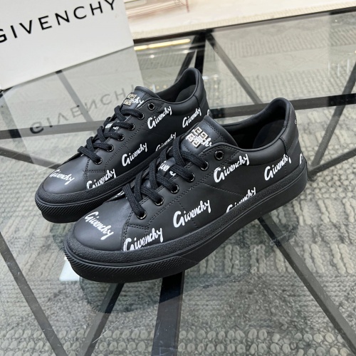 Givenchy Casual Shoes For Men #1061257