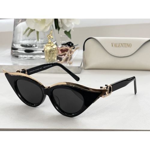 Valentino AAA Quality Sunglasses #1062335