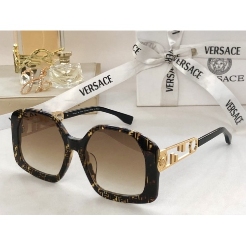 Versace AAA Quality Sunglasses #1062393