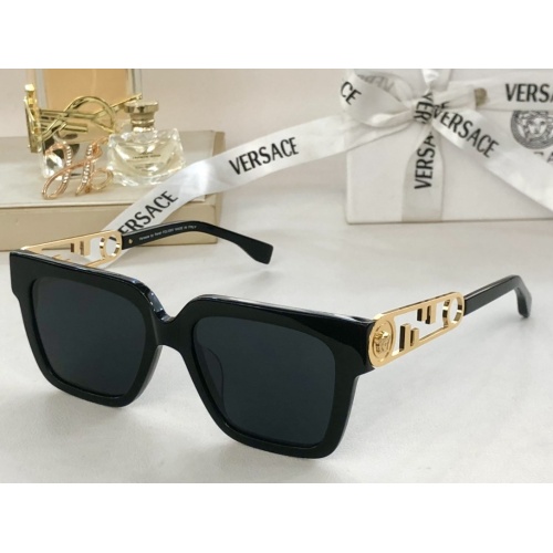 $60.00 USD Versace AAA Quality Sunglasses #1062399