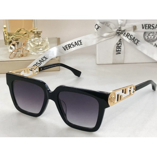 $60.00 USD Versace AAA Quality Sunglasses #1062400
