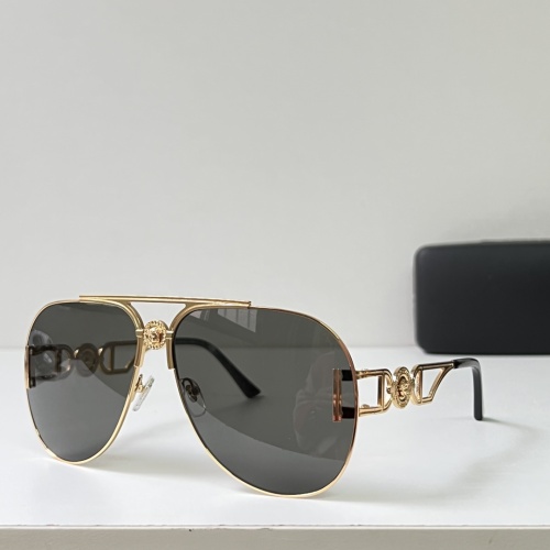 Versace AAA Quality Sunglasses #1062406