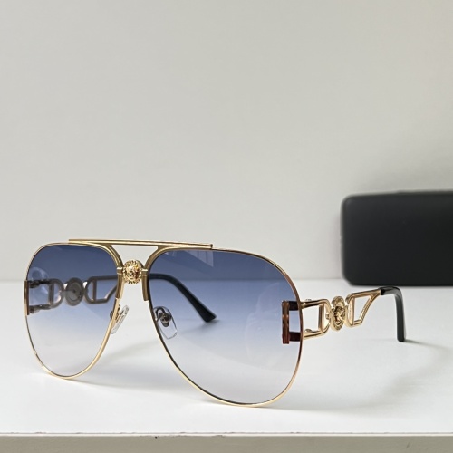 Versace AAA Quality Sunglasses #1062408