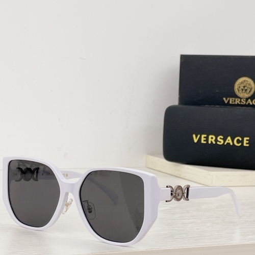 Versace AAA Quality Sunglasses #1062427
