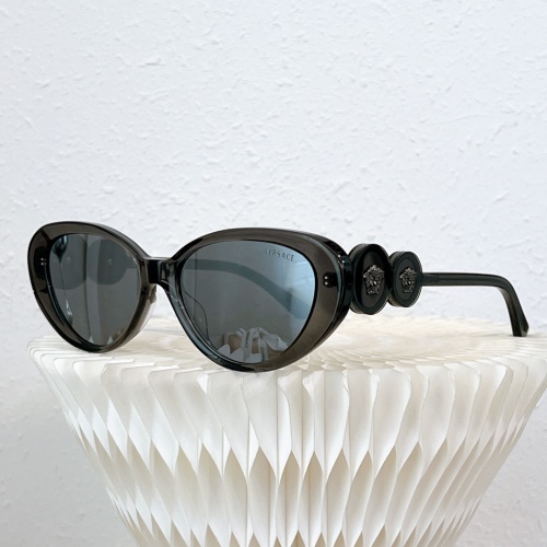 Versace AAA Quality Sunglasses #1062449