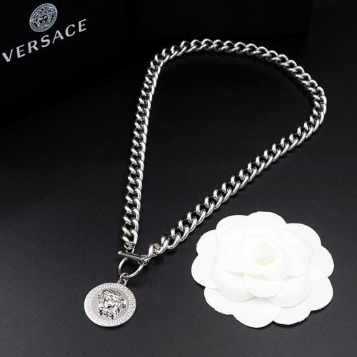 Versace Necklace #1062748 $29.00 USD, Wholesale Replica Versace Necklaces