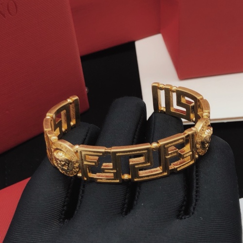 Replica Versace Bracelet #1063328 $32.00 USD for Wholesale