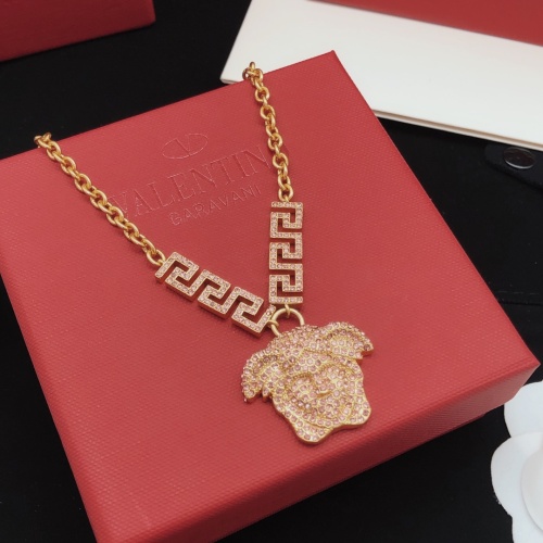 Replica Versace Necklace #1063340 $38.00 USD for Wholesale
