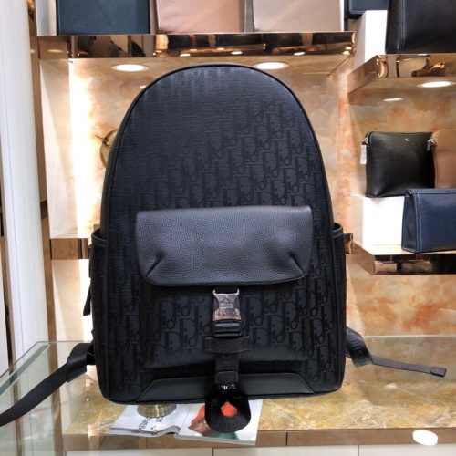 Christian Dior AAA Man Backpacks #1064277