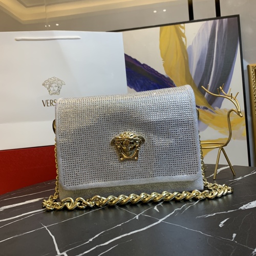 Versace AAA Quality Messenger Bags For Women #1064427