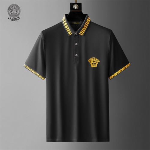 Replica Versace Tracksuits Short Sleeved For Men #1064937 $72.00 USD for Wholesale