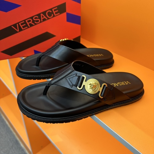 Versace Slippers For Men #1066069