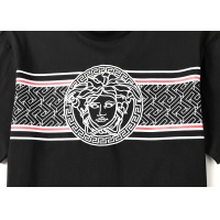 $24.00 USD Versace T-Shirts Short Sleeved For Men #1053513
