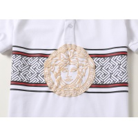 $27.00 USD Versace T-Shirts Short Sleeved For Men #1053559