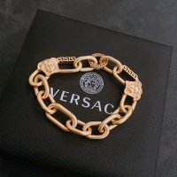 $38.00 USD Versace Bracelet #1054087