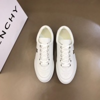 $92.00 USD Givenchy Casual Shoes For Men #1054321