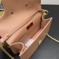 $92.00 USD Valentino AAA Quality Messenger Bags For Women #1054996