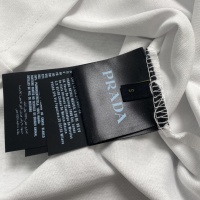 $39.00 USD Prada T-Shirts Short Sleeved For Unisex #1055136