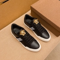 $72.00 USD Versace Casual Shoes For Men #1056057