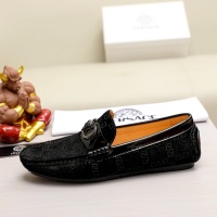 $68.00 USD Versace Leather Shoes For Men #1056298