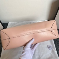 $72.00 USD Gucci AAA Quality Handbags For Women #1057011