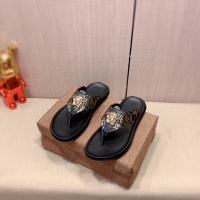 $52.00 USD Versace Slippers For Men #1057331