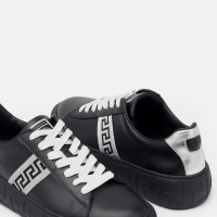 $72.00 USD Versace Casual Shoes For Men #1060293