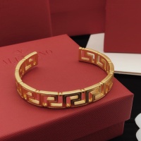 $32.00 USD Versace Bracelet #1063330
