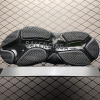 $182.00 USD Balenciaga Casual Shoes For Men #1063554