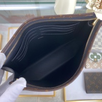 $92.00 USD Louis Vuitton AAA Quality Wallets #1065032