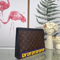 $102.00 USD Louis Vuitton AAA Quality Wallets For Unisex #1065061