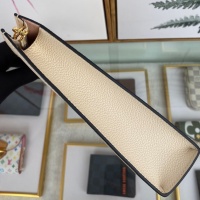 $105.00 USD Louis Vuitton AAA Quality Wallets For Unisex #1065062