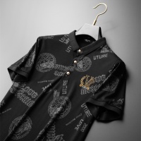 $68.00 USD Versace Tracksuits Short Sleeved For Men #1065081