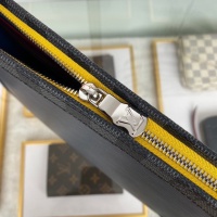 $102.00 USD Louis Vuitton AAA Man Wallets #1065158