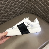 $80.00 USD Valentino Casual Shoes For Men #1066270