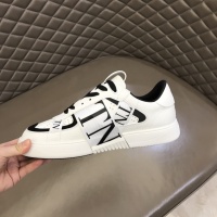 $80.00 USD Valentino Casual Shoes For Men #1066324